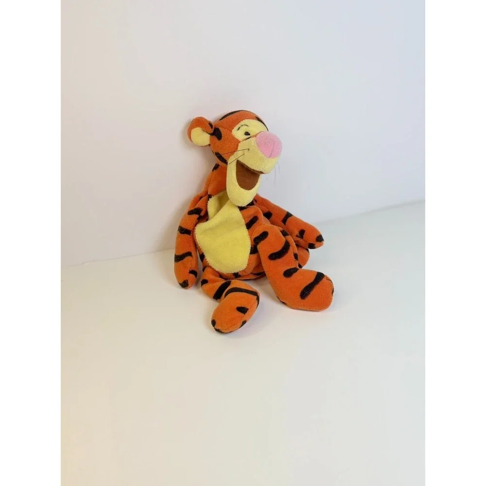 Disney Tigger 8